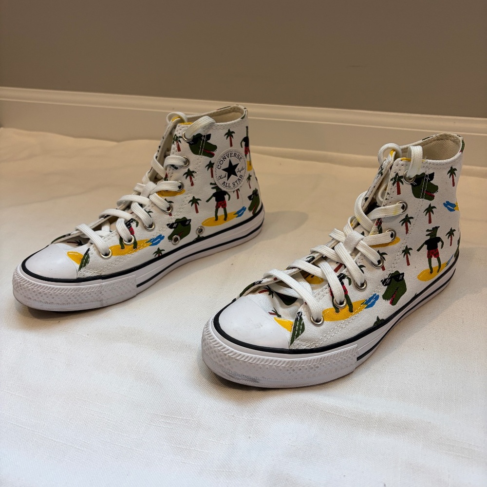 Converse Chuck Taylor All Star Hi Top Croco Surf - Size Junior 4 (Women 5.5/6)